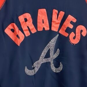 Women's Atlanta Braves Rhinestones 3/4-Sleeve
V-Neck Top **NEVER USED** MLB